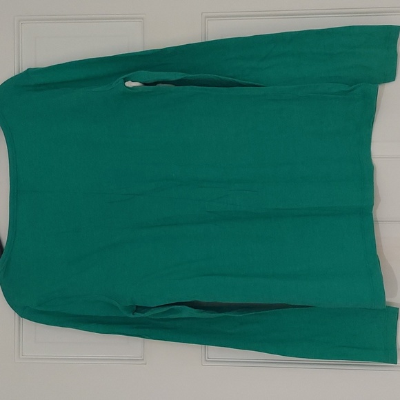 Victoria's Secret Green Long Sleeve - Picture 4 of 6